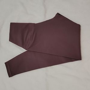 NWOT YUNOGA Leggings